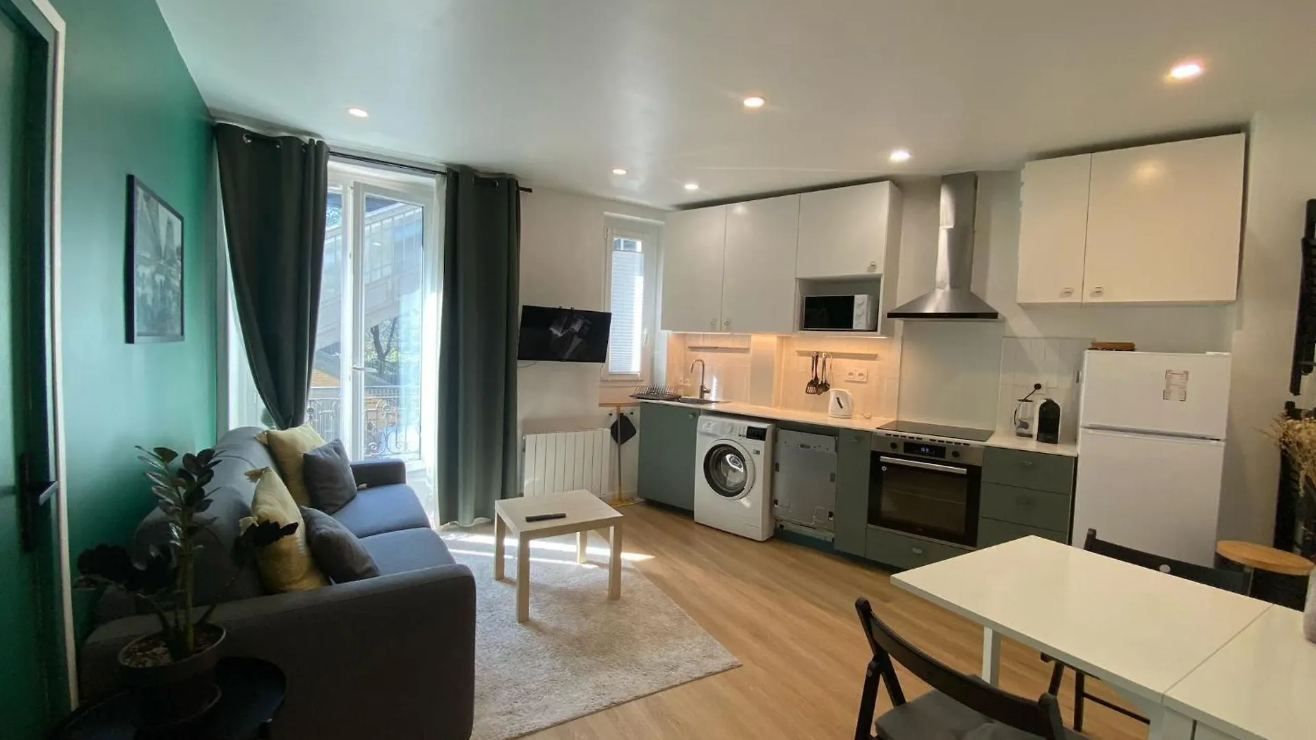 Appartement Tour Eiffel Bir Hakeim Paris France